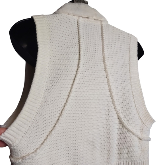 Calvin Klein Women's Off White Faux Suede/Fur Knit Open Front Vest Size Large - Picture 3 of 7